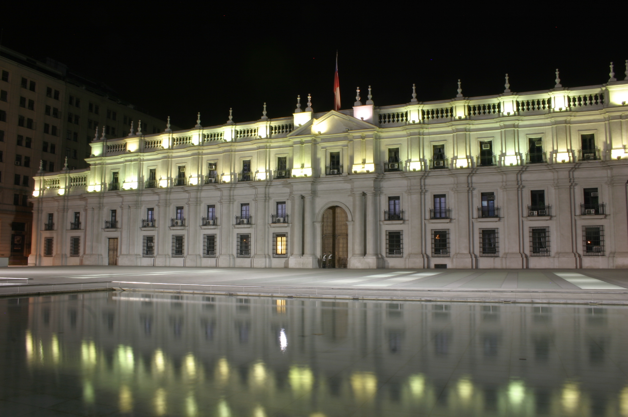 Los problemas de utilizar La Moneda como un bien particular